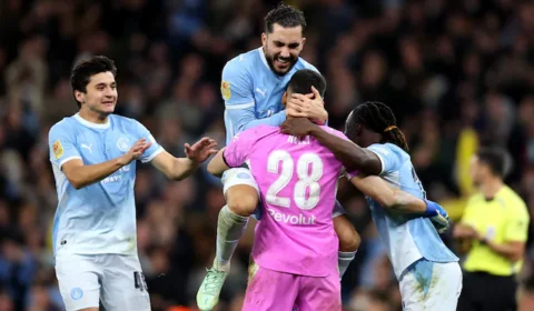 Brighton surpreende Manchester City fora de casa, vence por 1 a 0 e ameaça liderança