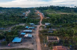 Indígenas recebem ameaças de invasão de território caso Flávio Bolsonaro vença eleição
