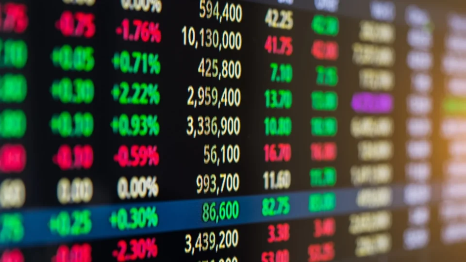 Bolsa hoje: EWZ cai 26% após reeleição de Lula; veja níveis de BBAS3, PETR4, ITUB4 e VALE3