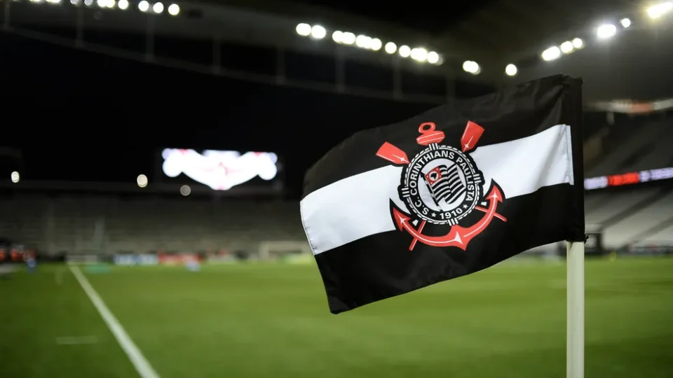 Corinthians libera R$ 27 milhões com a Caixa e paga salários atrasados de jogadores e funcionários