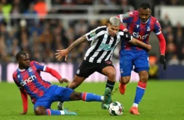 Crystal Palace recebe Newcastle sob pressão após goleada de 5 a 0 no Inglês