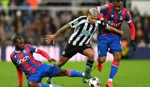 Crystal Palace recebe Newcastle sob pressão após goleada de 5 a 0 no Inglês