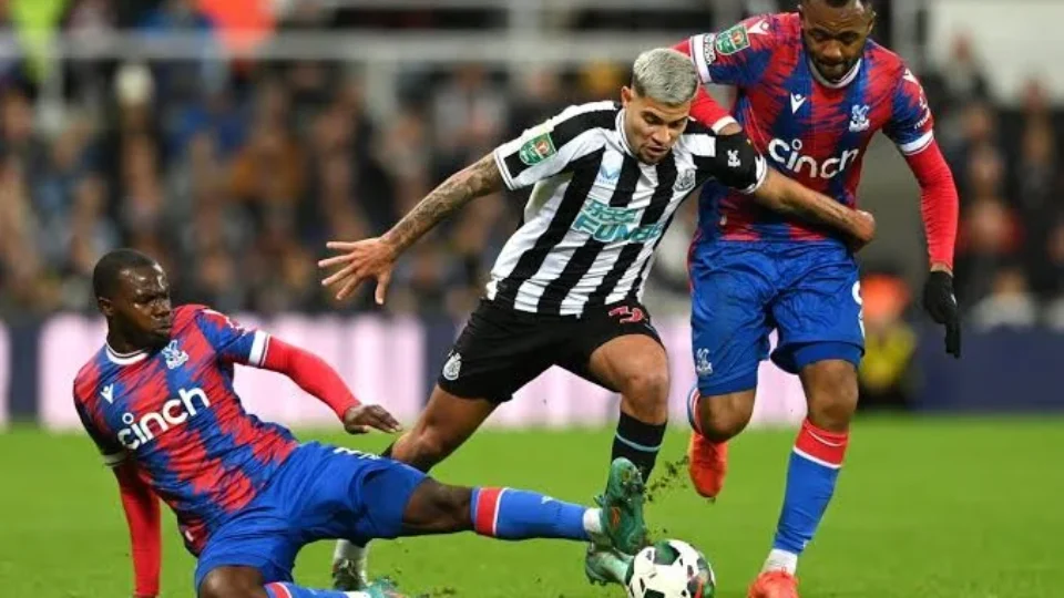 Crystal Palace recebe Newcastle sob pressão após goleada de 5 a 0 no Inglês