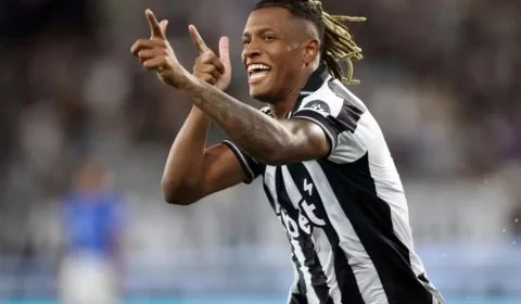 Danilo, do Botafogo, é convocado por Ancelotti e será único atleta de clube carioca na Seleção