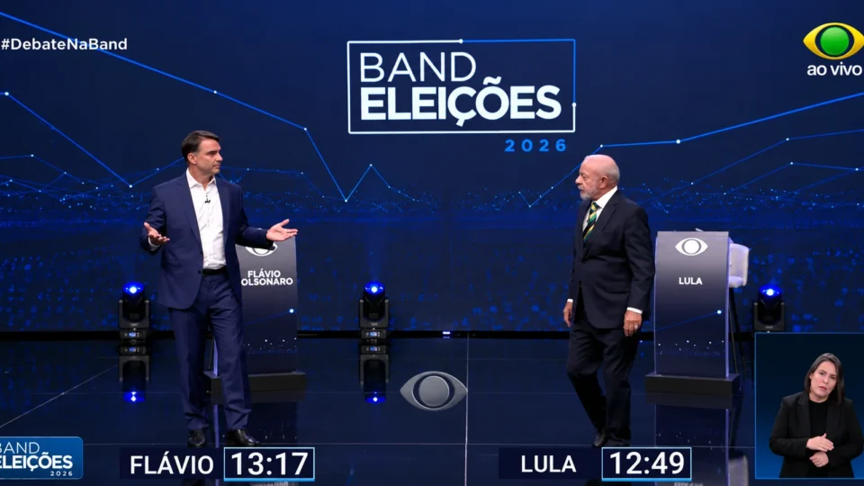 Lula e Flávio discutem SUS, saidinhas e escala 6×1 em debate