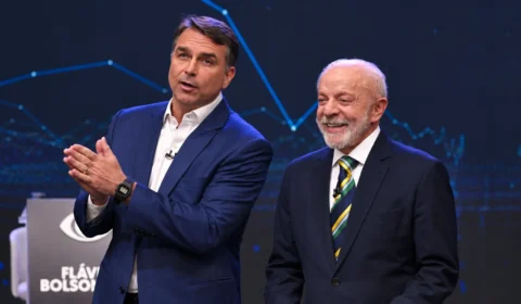 Lula e Flávio trocam acusações, expõem famílias e protagonizam debate tenso na Band