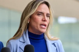“Somos um povo só”, diz Celina Leão após missa de Nossa Senhora Aparecida em Brasília