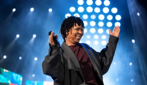 Djavan fará show pela primeira vez no Réveillon de Copacabana; saiba detalhes
