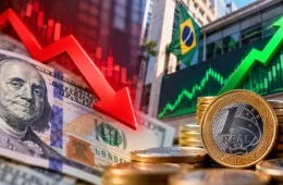 Dólar cai 0,90% e fecha a R$ 4,993; Ibovespa sobe