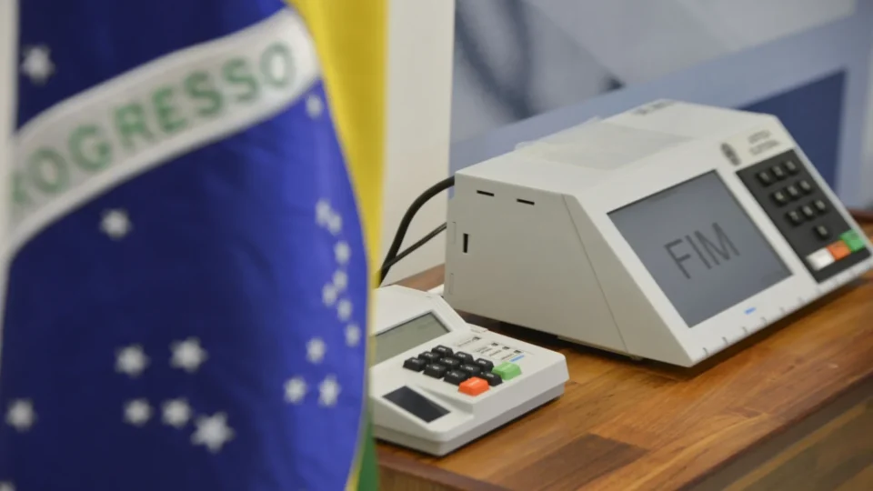 OEA chama urnas eletrônicas do Brasil de “exemplo de excelência para o mundo”