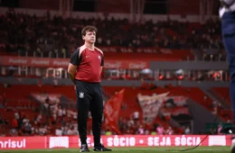 Fernando Diniz acumula mais derrotas que vitórias no Brasileirão; veja os números