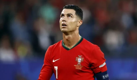 Cristiano Ronaldo é suspenso pela Federação Portuguesa após deixar seleção