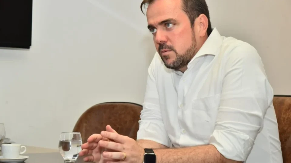 Quem é Gustavo Mendanha? Conheça o candidato do PRD ao Senado por Goiás