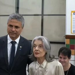 Cármen Lúcia vota em BH e afirma que Justiça Eleitoral cumpre seu papel no 2º turno