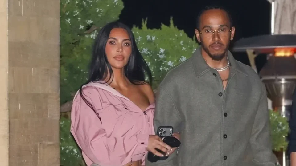 Kim Kardashian revela lista de 55 exigências para namorar e diz que Lewis Hamilton cumpre todas