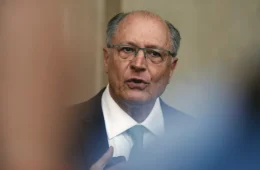 Alckmin critica Trump por questionar eleição brasileira após vitória de Lula
