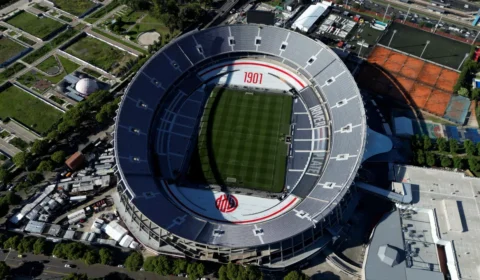River Plate x Racing hoje: onde assistir e escalações