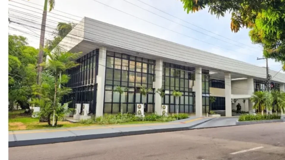 Amapá transfere ponto facultativo do Dia do Servidor Público para 30 de outubro