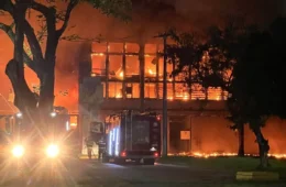 Incêndio atinge prédio da UFPE com R$ 100 milhões em equipamentos e destrói pesquisas