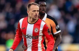 Hull City e Brentford empatam por 1 a 1 em duelo marcado por pressão dos visitantes
