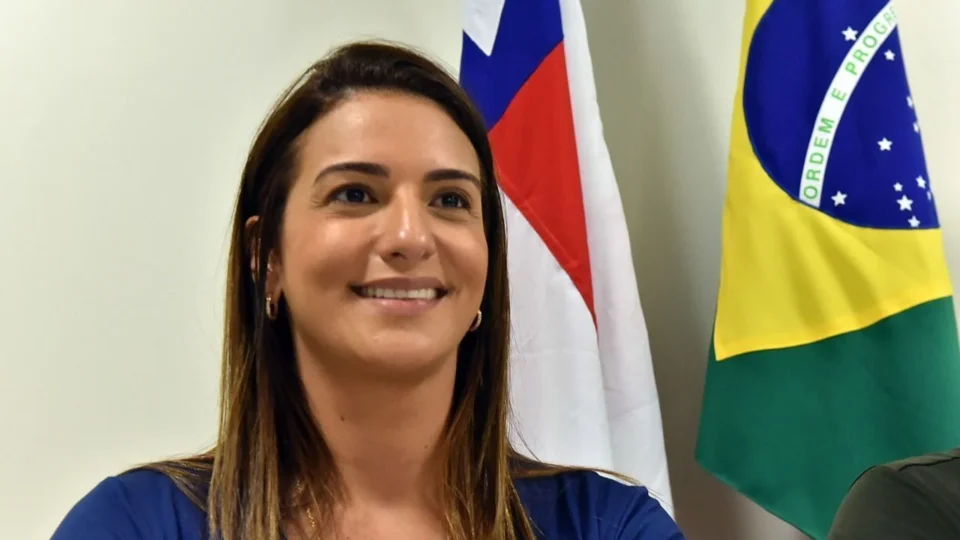 Roberta Roma é internada com vasoespasmo após infarto recente