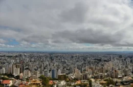 Belo Horizonte pode ter sábado chuvoso; veja a previsão do tempo