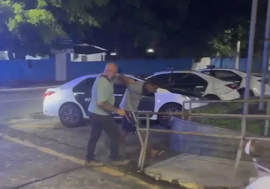 A polícia não informou há quanto tempo o investigado estava em Queimados, se havia recebido ajuda para permanecer escondido ou se mantinha alguma ligação com pessoas residentes na cidade.
