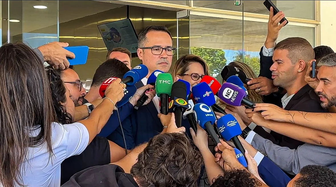 Deltan Dallagnol, indicado pela campanha de Flávio Bolsonaro para analisar os documentos, afirmou que Lula não apresentou o material que a equipe do PL esperava receber na reunião do TSE.