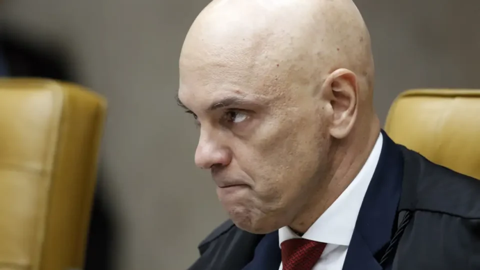 STF vê risco concreto de impeachment após eleição e busca diálogo com ala moderada do PL