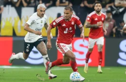 Inter x Corinthians hoje 19h30: onde assistir ao vivo