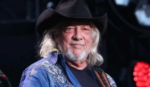 John Anderson morre aos 71 anos, três dias após última aparição pública