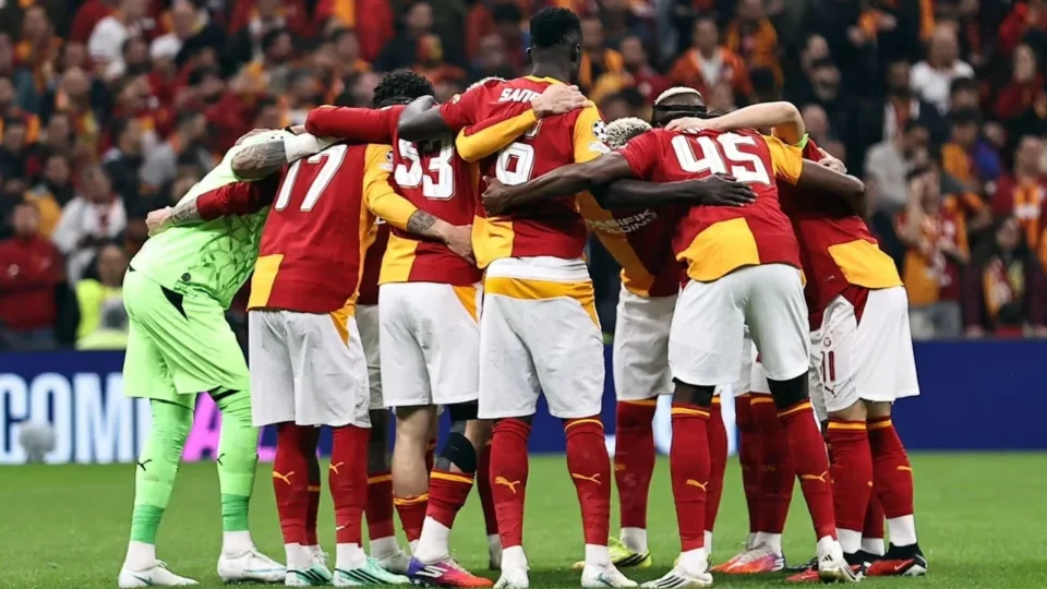 Lille e Galatasaray duelam por reação na Champions