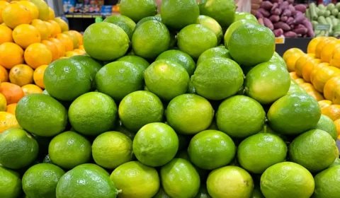Limão sobe 46%, tomate dispara 37% e conta de luz fica mais cara; veja os preços em BH