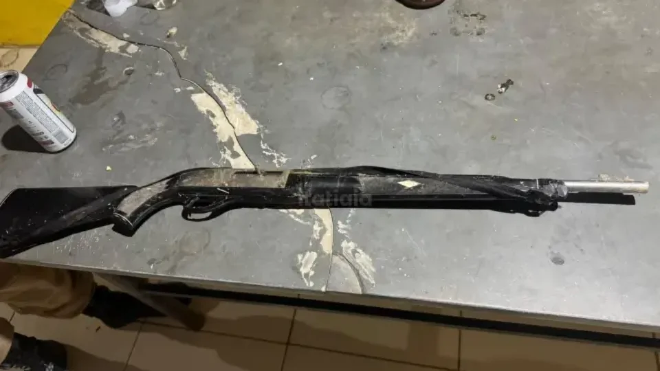 Homem que matou mulher e postou foto, amarrou vítima no teto
