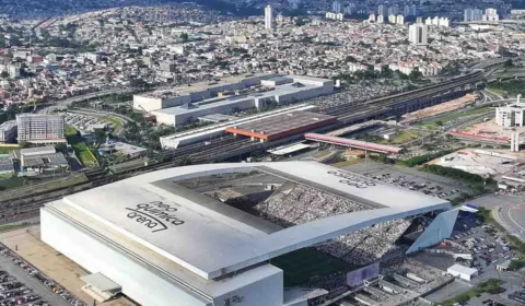 Corinthians segura parcela de R$ 28 milhões da Arena enquanto negocia acordo com a Caixa