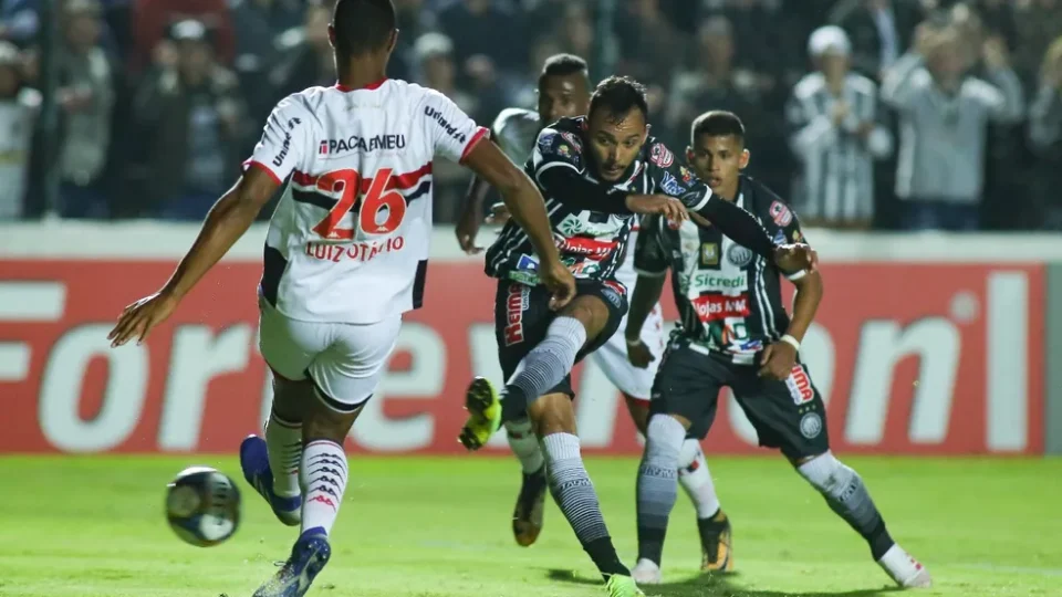 Operário-PR e Botafogo-SP se enfrentam por vaga no G-4 da Série B