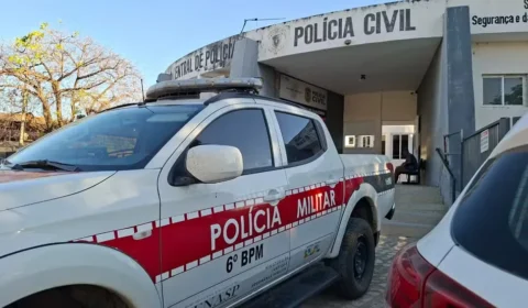 Corpo de idoso de 60 anos é encontrado em decomposição dentro de casa abandonada na Paraíba