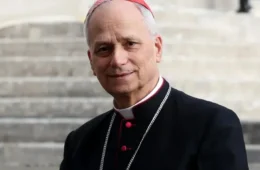 Papa Leão XIV anuncia cirurgia para retirar nódulo no pulmão nos próximos dias