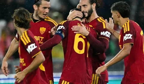 Roma goleia Slovan Bratislava por 4 a 0 e conquista primeira vitória na Champions