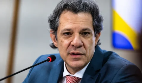 Partidos não devem temer protagonismo dos jovens na política, afirma Haddad