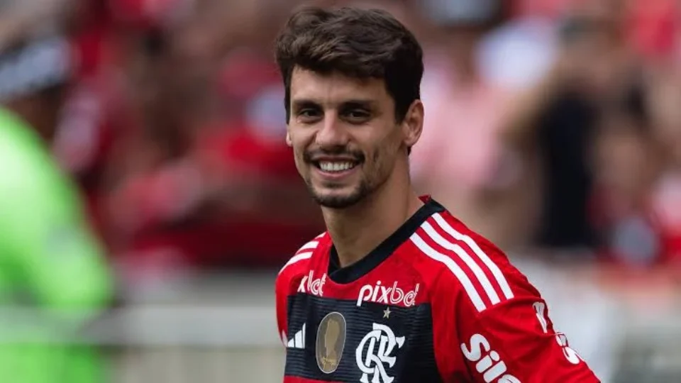 Rodrigo Caio recusa propostas e revela desejo de voltar ao Flamengo: “Não acabou”