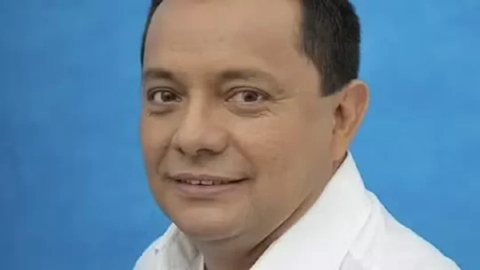 Ex-prefeito é sequestrado, baleado e tem caminhonete incendiada por criminosos no Pará