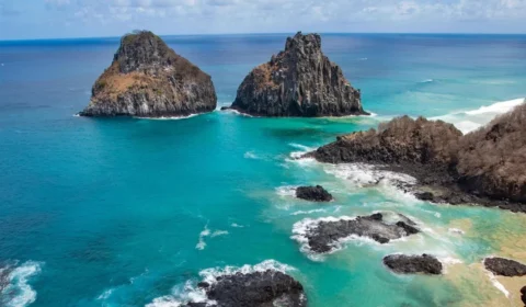 Noronha além das praias: ilha terá festas no mar, Halloween e festival de diversidade