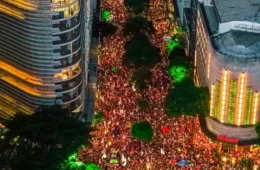 Lula reúne 200 mil pessoas nas ruas de Belo Horizonte; veja imagens
