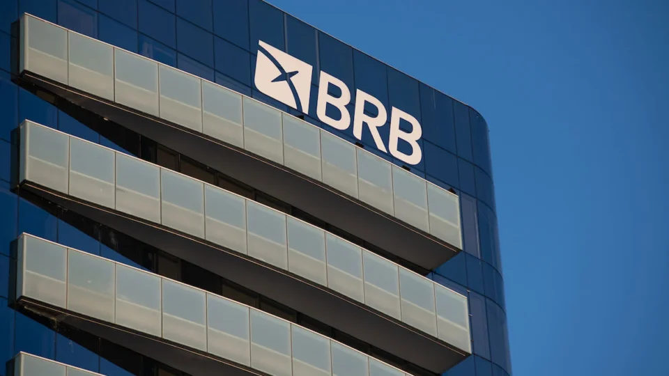 Ex-presidente do BRB pressionou por compras do Master mesmo após alertas, aponta PF