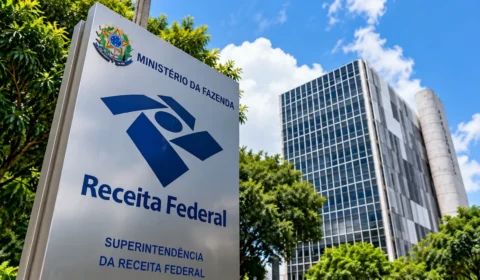 Receita paga restituição da malha fina a 184 mil contribuintes nesta sexta