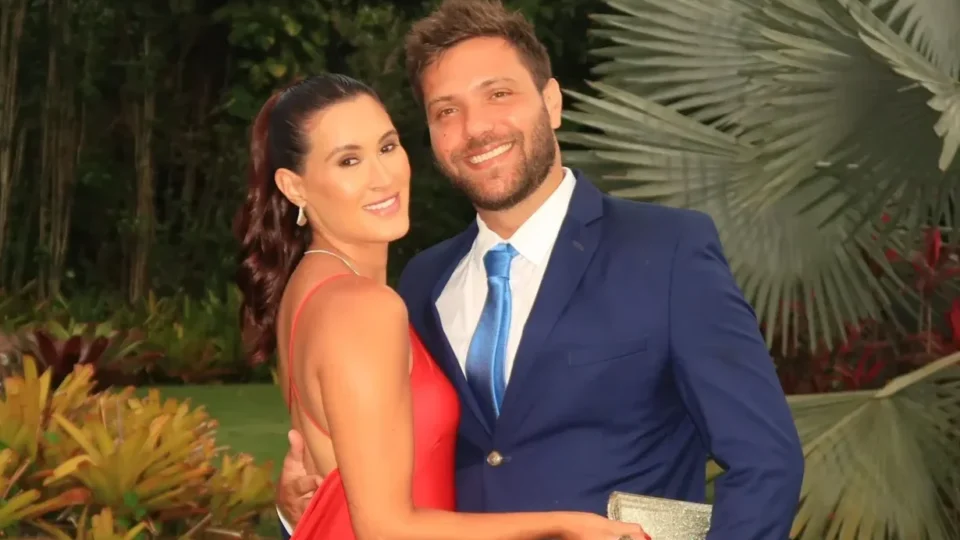 Filha de Fátima Bernardes e Bonner se declara ao namorado