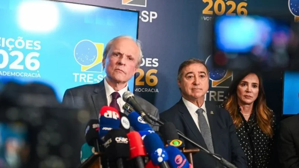 TRE-SP avalia 1º turno como positivo; 317 urnas foram substituídas no estado