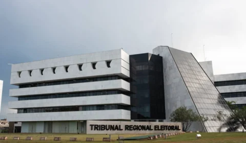 Eleitores relatam mudança no local de votação no DF, mas TRE-DF nega alterações para o 2º turno