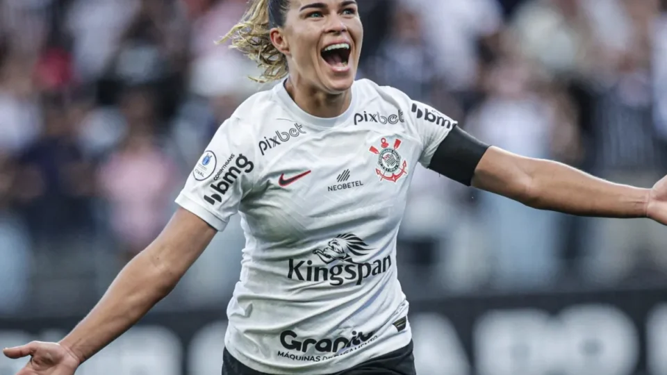 Corinthians Feminino vira e avança à final da Libertadores 2026